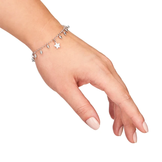 Silbernes Armband mit Stern und Kugeln