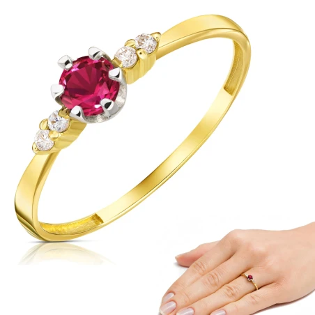 Zaręczynowy złoty pierścionek rubinowy kamień