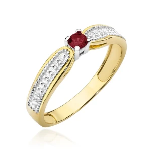 Złoty pierścionek z rubinem diamenty