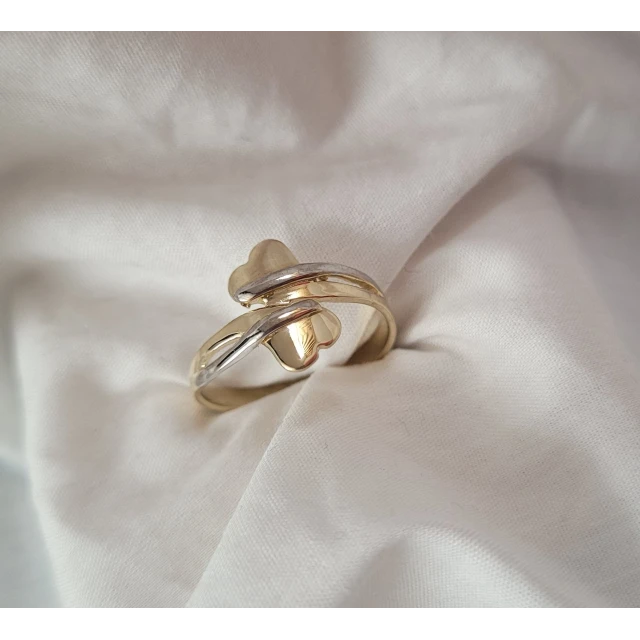Lady Glamour Gold Ring
