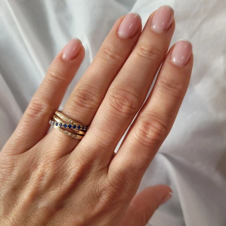 Złoty pierścionek szeroki biało- szafirowy