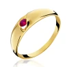 Złoty pierścionek z rubinowym kamieniem idealny na prezent