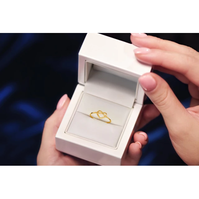 Goldener HERZring 14K