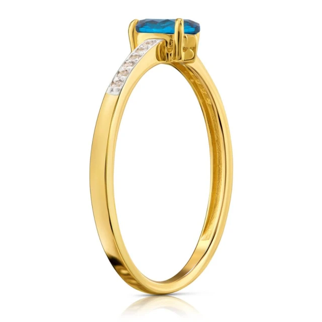 Goldring mit Zirkonia SQUARE