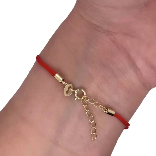 Vergoldetes Armband Red String CLOVER