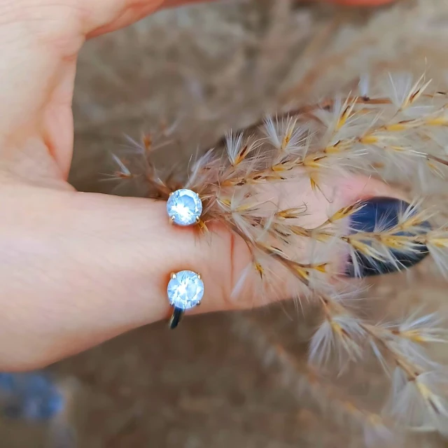 Goldring mit Galaxy Strasssteinen