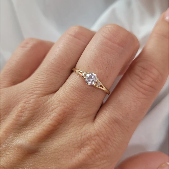 Gold Ring Zirkonie nur ein Smaragd