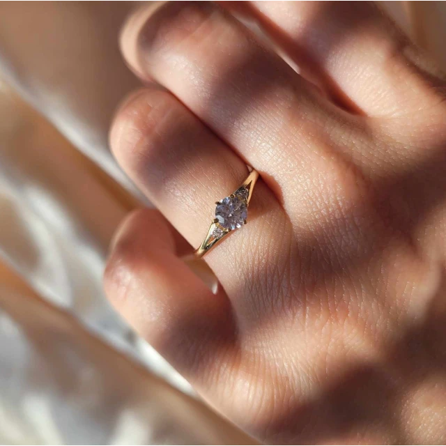 Gold Ring Zirkonie nur ein Smaragd