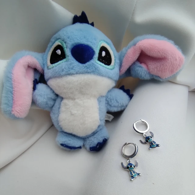 Srebrne kolczyki dziecięce Stich