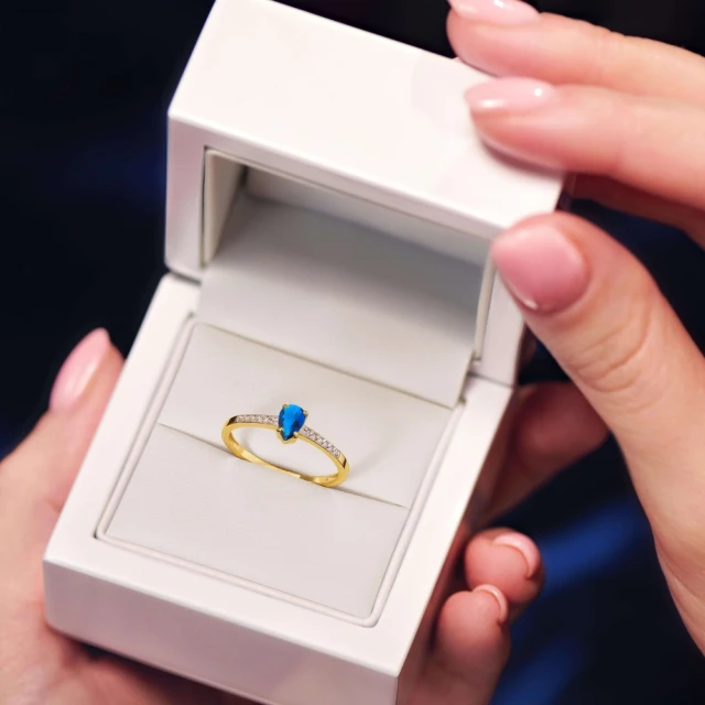 copy of Goldring mit Zirkonia SQUARE