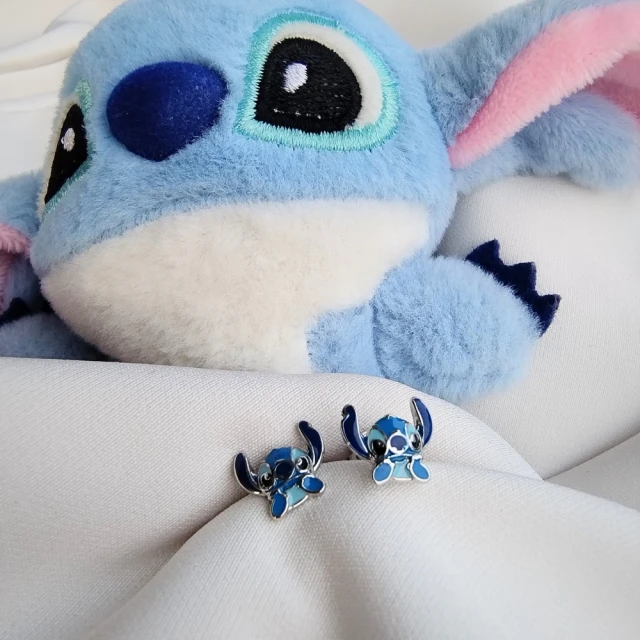 Srebrne kolczyki dziecięce STITCH