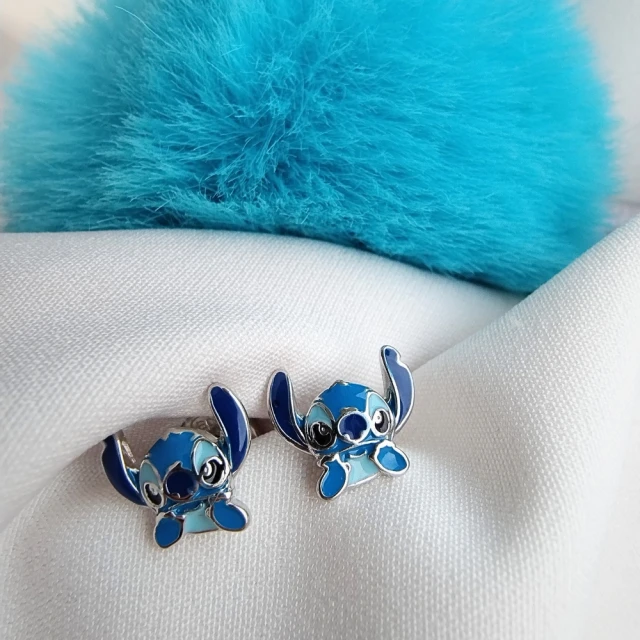 Srebrne kolczyki dziecięce STITCH