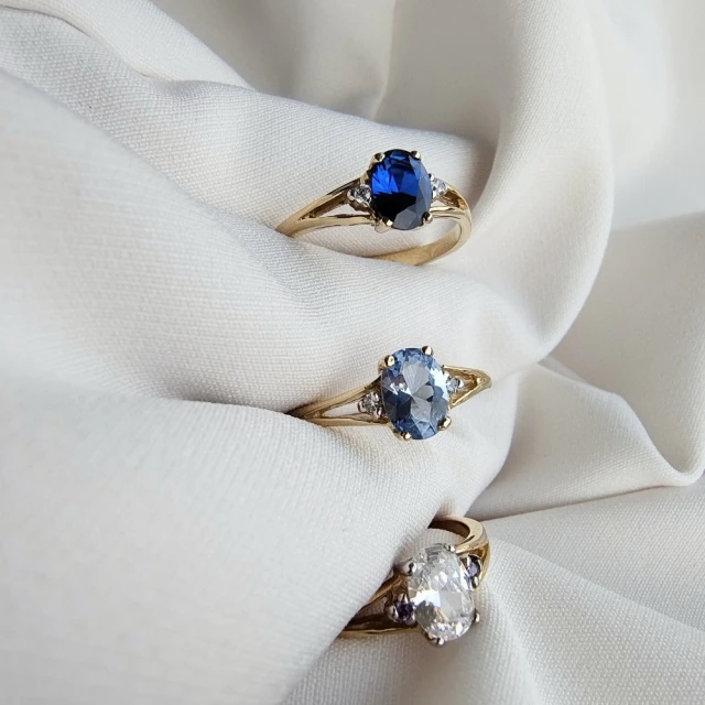 Goldring mit Markise F