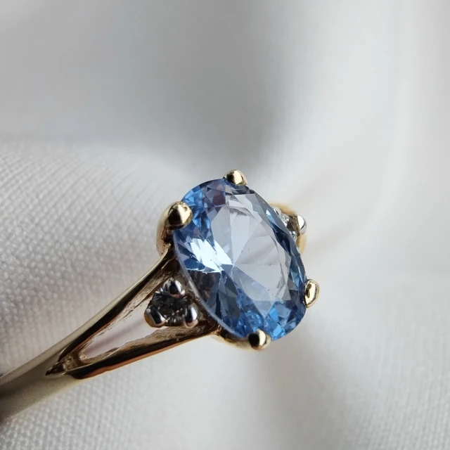 copy of Złoty pierścionek z markizą c