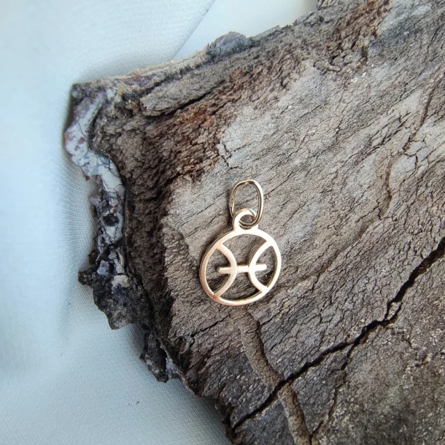 RYBY złoty wisiorek znak zodiaku pr. 585