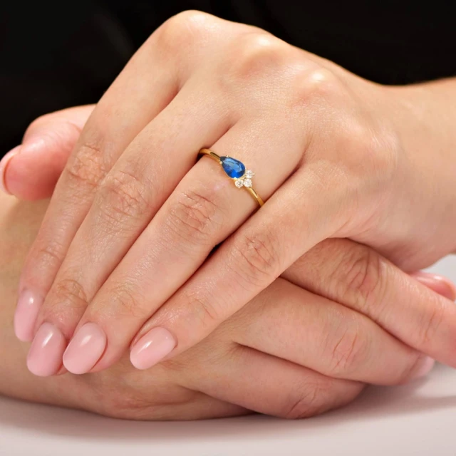 copy of Goldring mit Zirkonia SQUARE