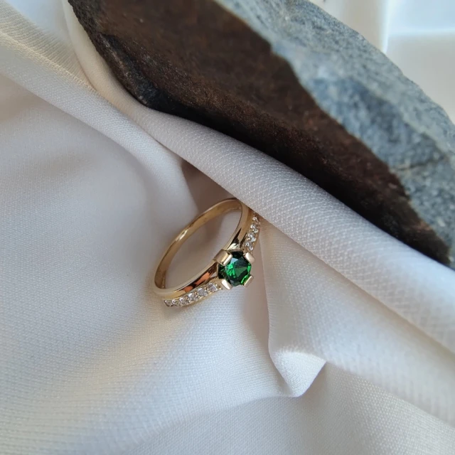 Moonlight Gold Ring