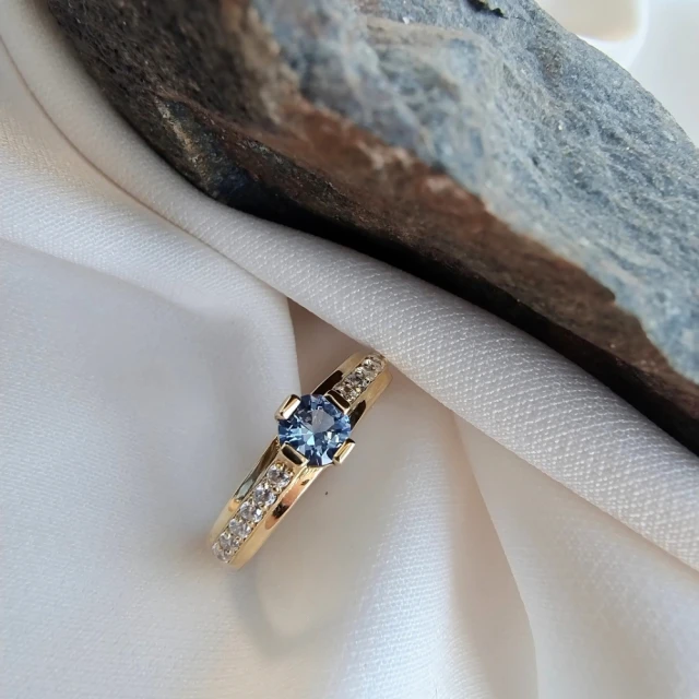 Moonlight Gold Ring