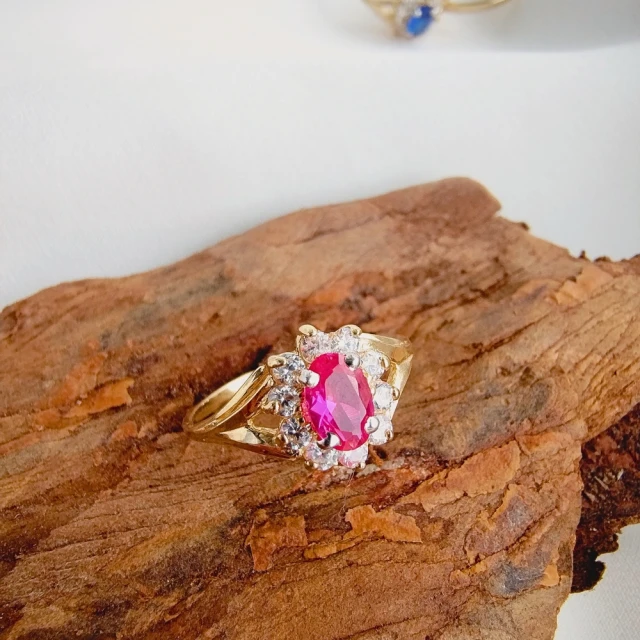 Modischer Goldring mit Strasssteinen Markise dunkelrosa