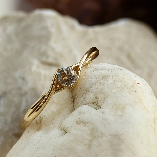 copy of Gold Ring Zirkonie nur ein Smaragd