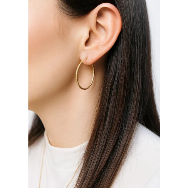 Srebrne złocone kolczyki z diamentowanym połyskiem 3,6 cm