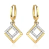 Złote kolczyki 585 diamentowane kwadraty z cyrkoniami
