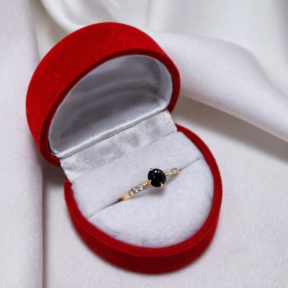 copy of Złoty pierścionek Cyrkonie Only One pudrowy róż