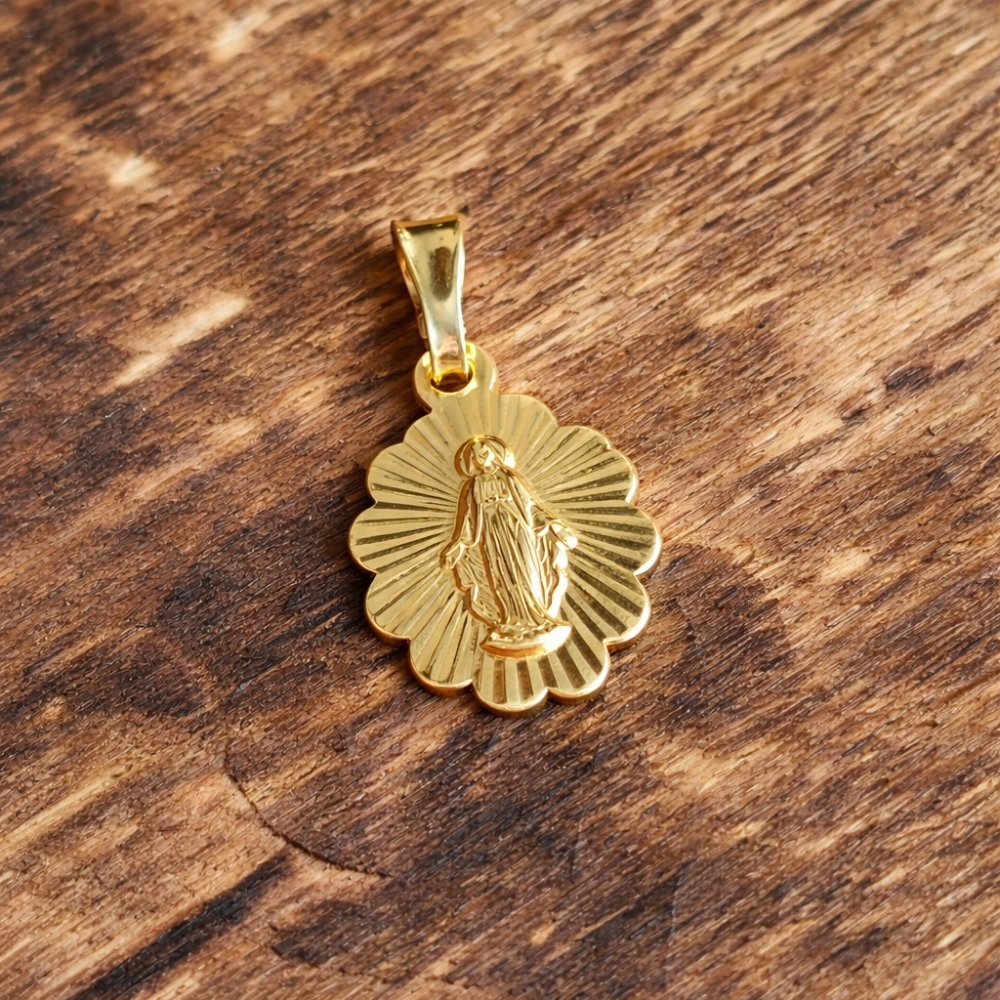 Matka Boska pozłacana zawieszka diamentowana Komunia, Chrzest,