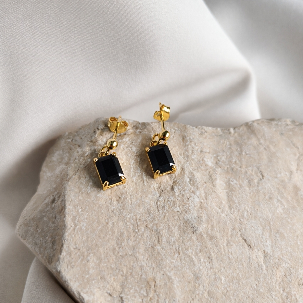 Pozłacane srebrne kolczyki z czarnym ONYKSEM