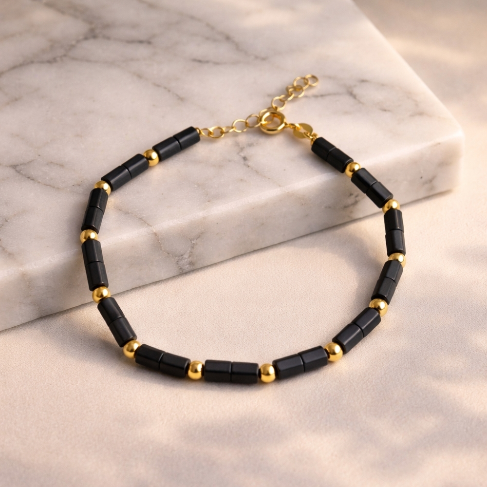 copy of Vergoldetes Armband schwarze Schnur INFINITY