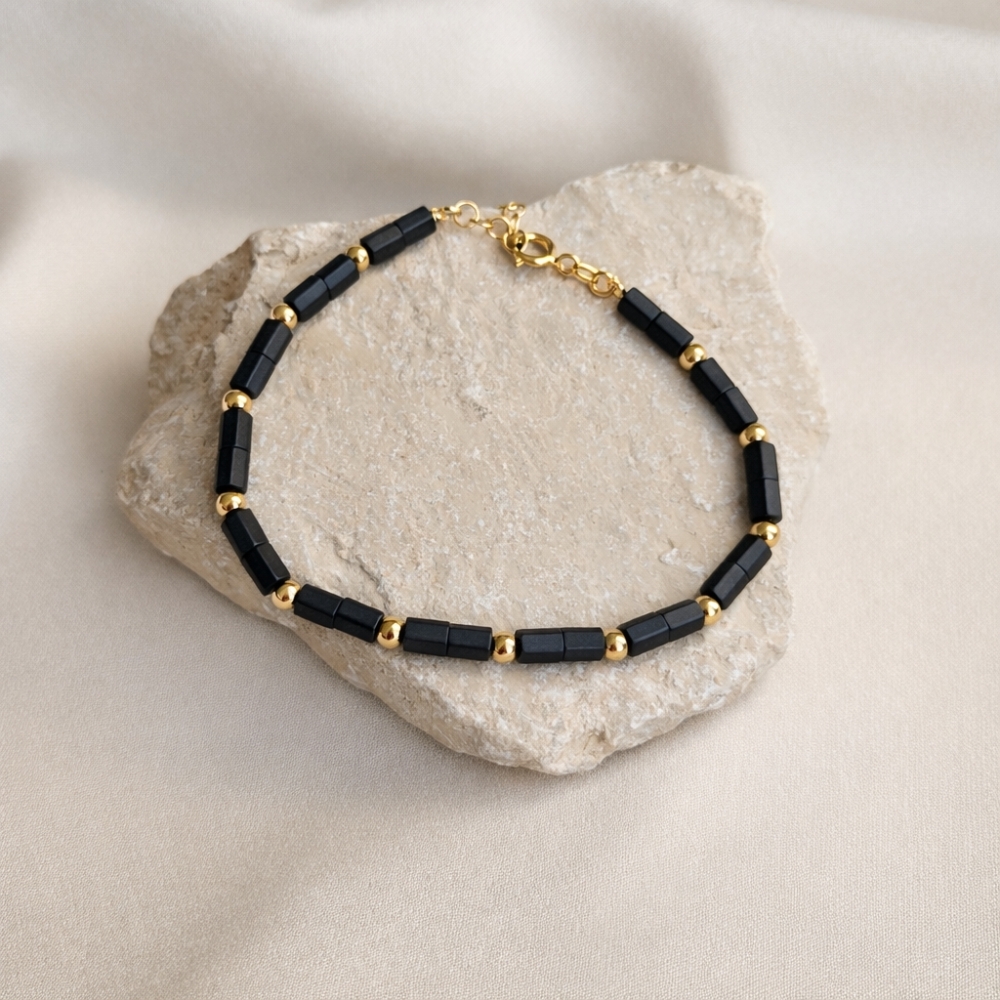 copy of Vergoldetes Armband schwarze Schnur INFINITY