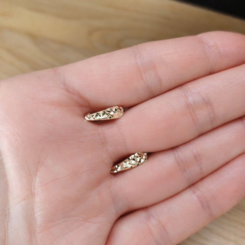 Złote Kolczyki 585 Angielskie Zapięcie Nacinane – Diamentowany Blask