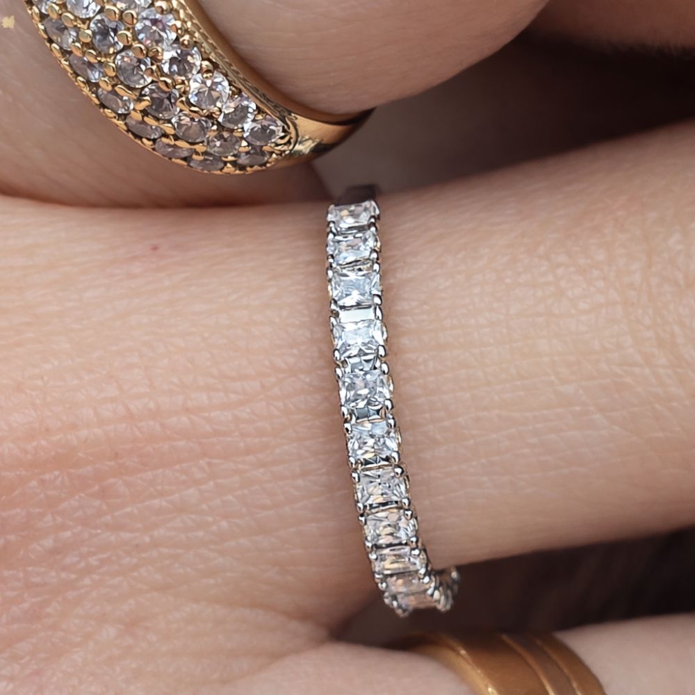 Złoty pierścionek cyrkonie bagietka 585