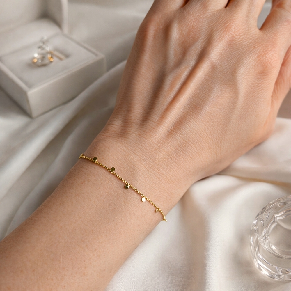 copy of Vergoldetes Armband schwarze Schnur INFINITY