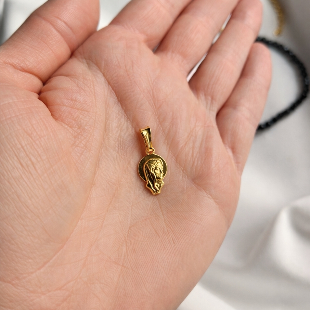 Matka Boska pozłacana zawieszka Komunia, Chrzest