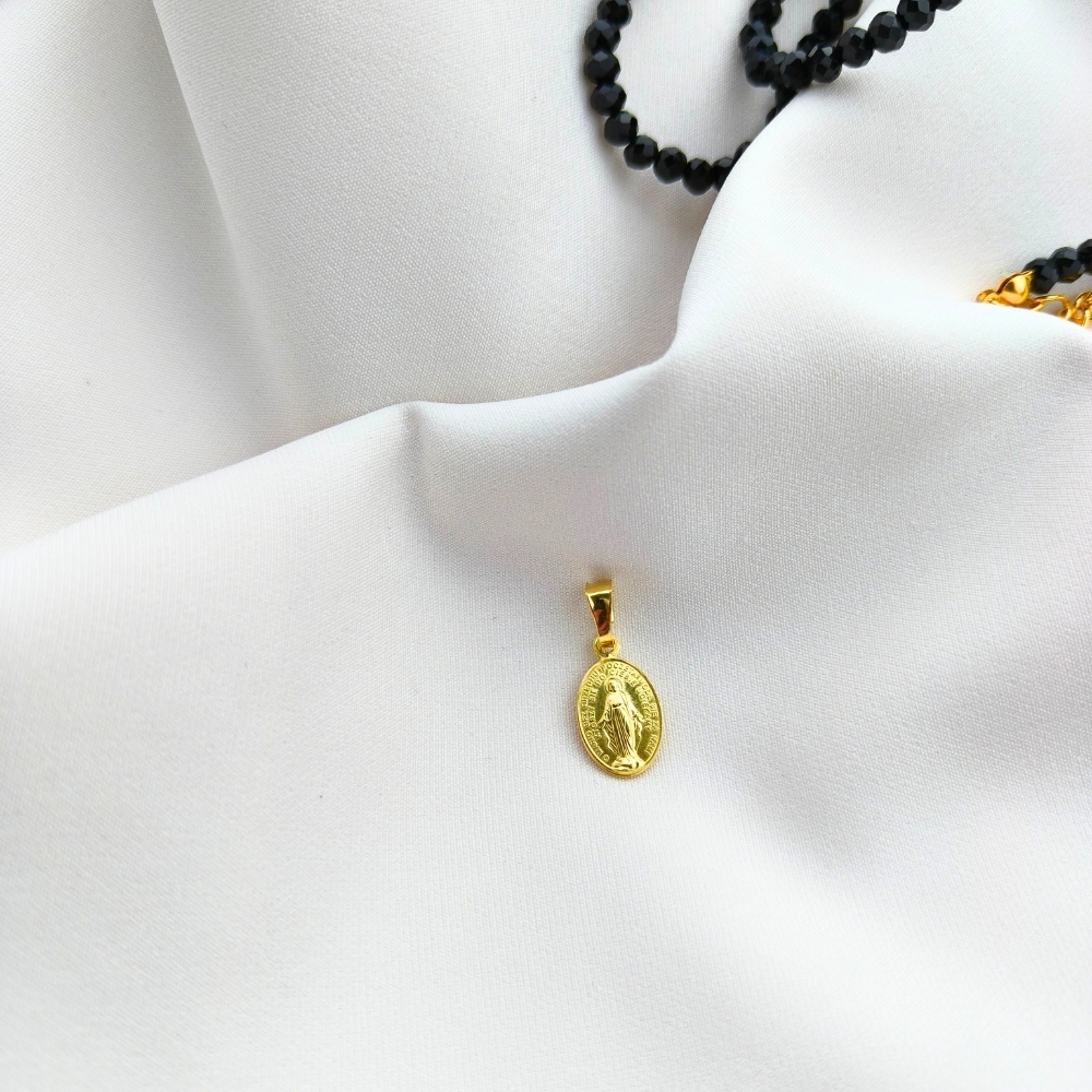 Matka Boska pozłacana zawieszka Komunia, Chrzest,