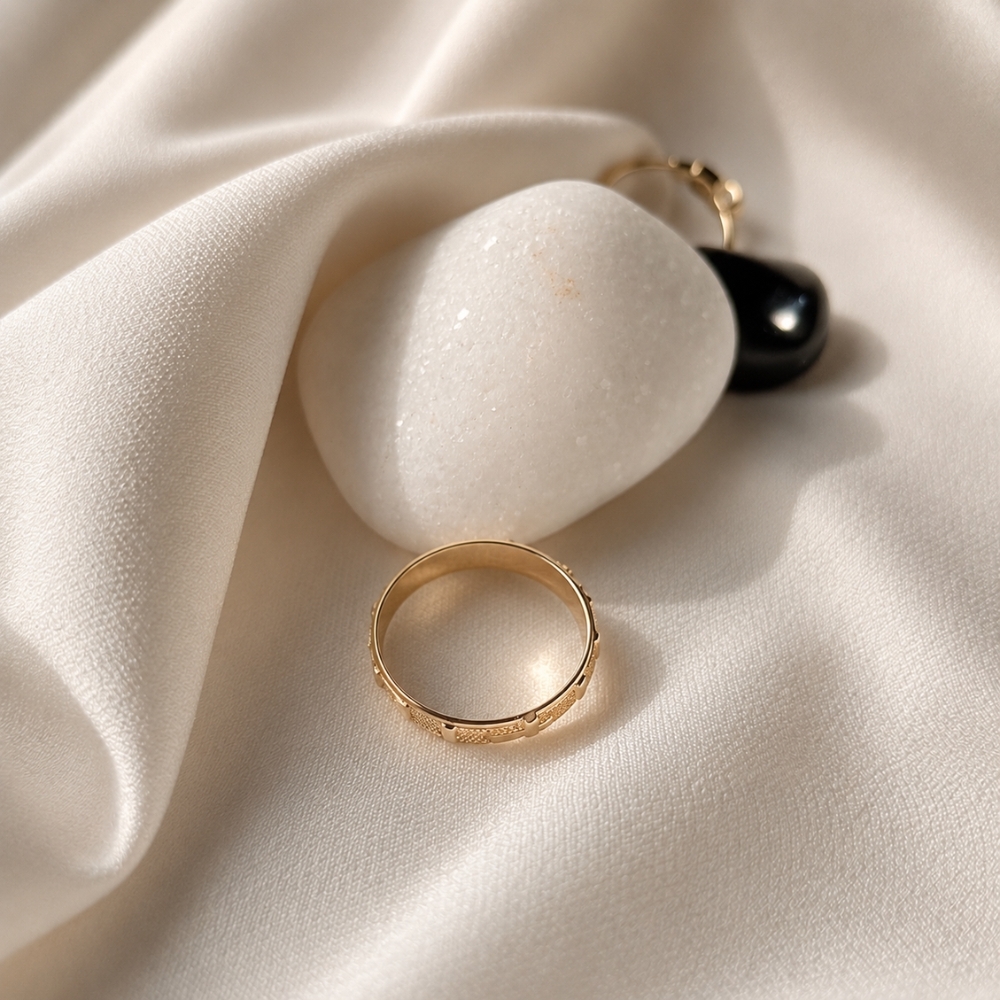 Goldring mit Zirkonia SQUARE