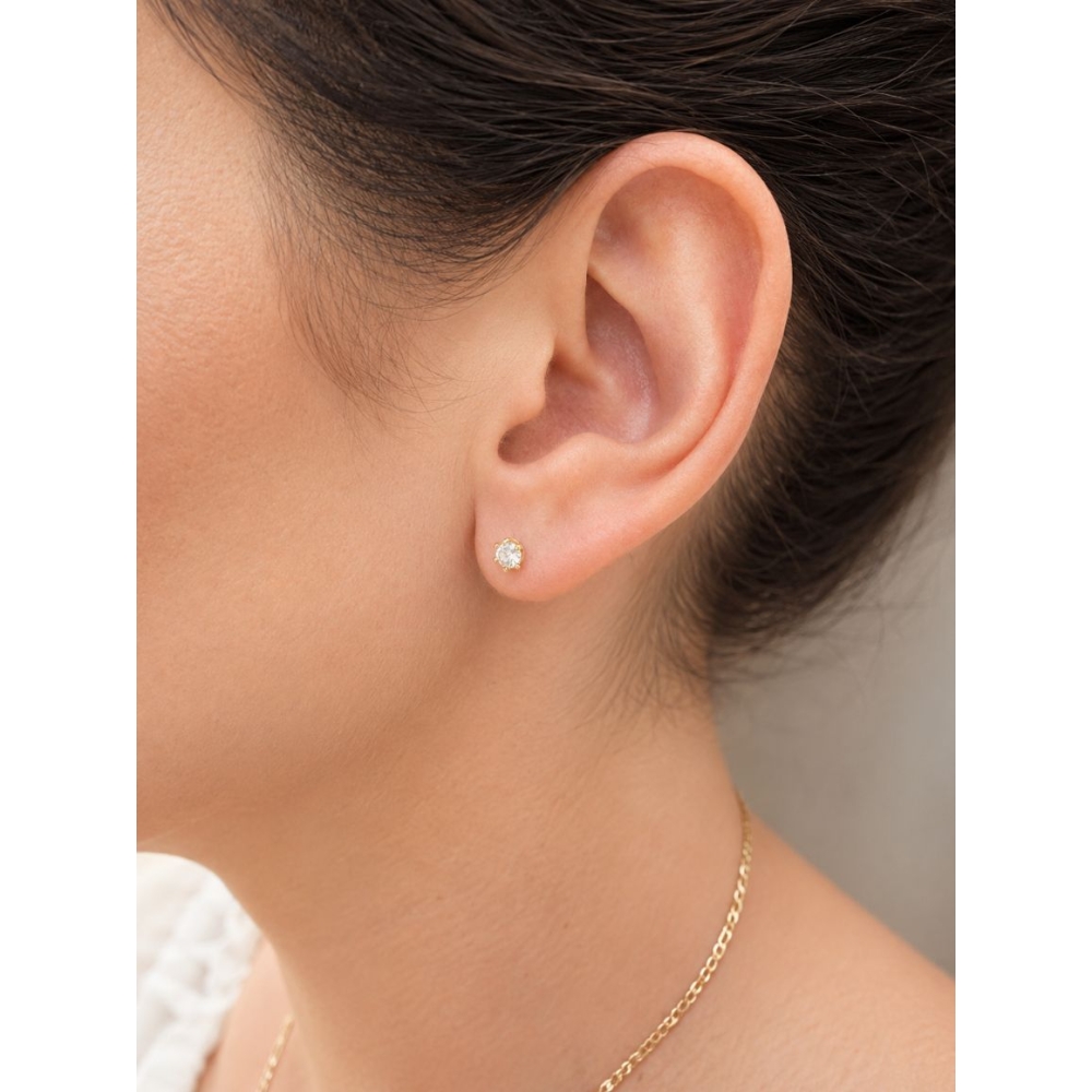 Zarte goldene Ohrringe mit Zirkonia