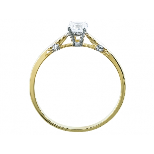 Złoty pierścionek z Cyrkoniami z wyeksponowanym kamieniem