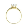 Złoty pierścionek z dużym kamieniem 333 białe cyrkonie